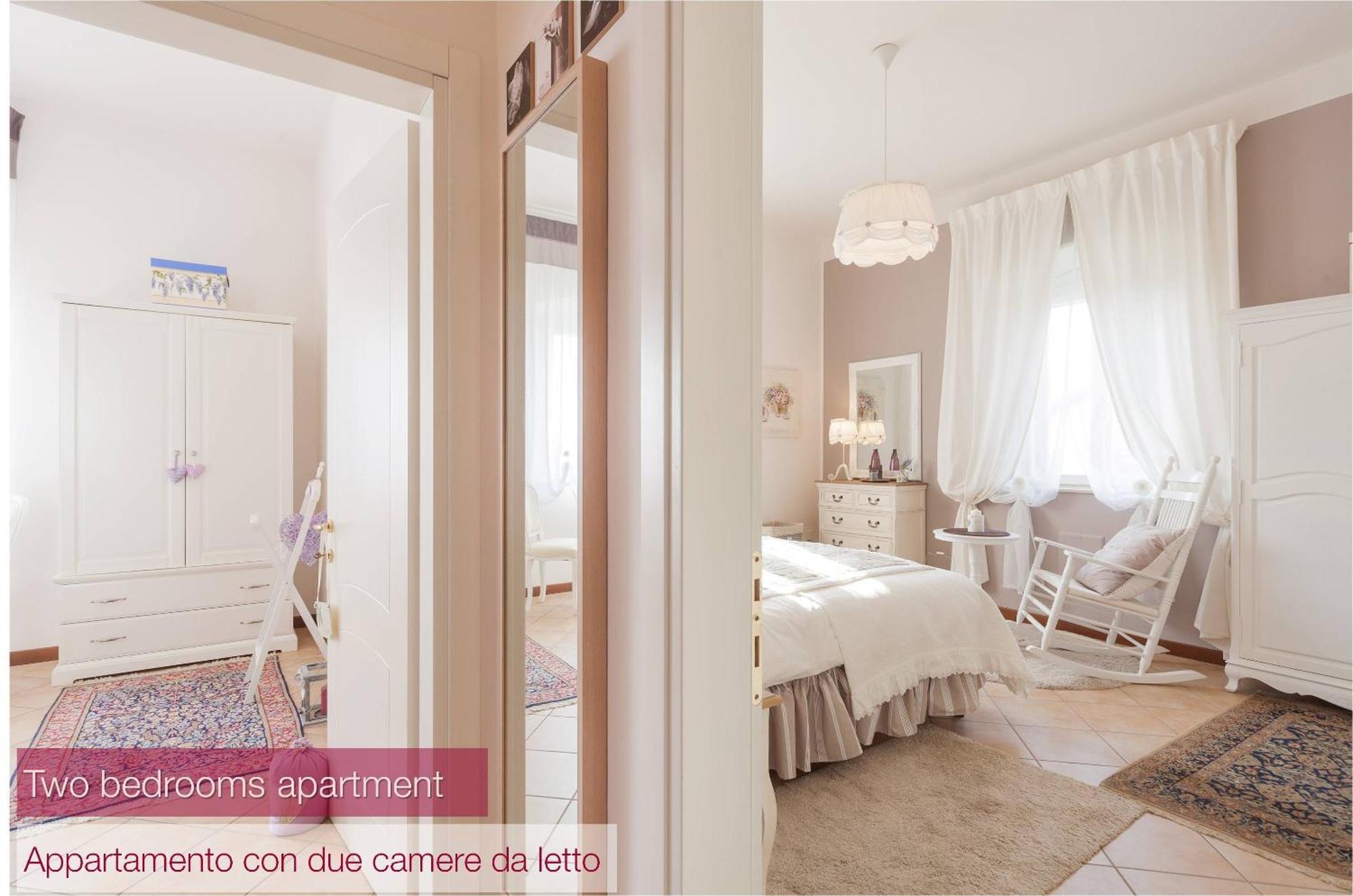 Nina Guest House Longare Phòng bức ảnh