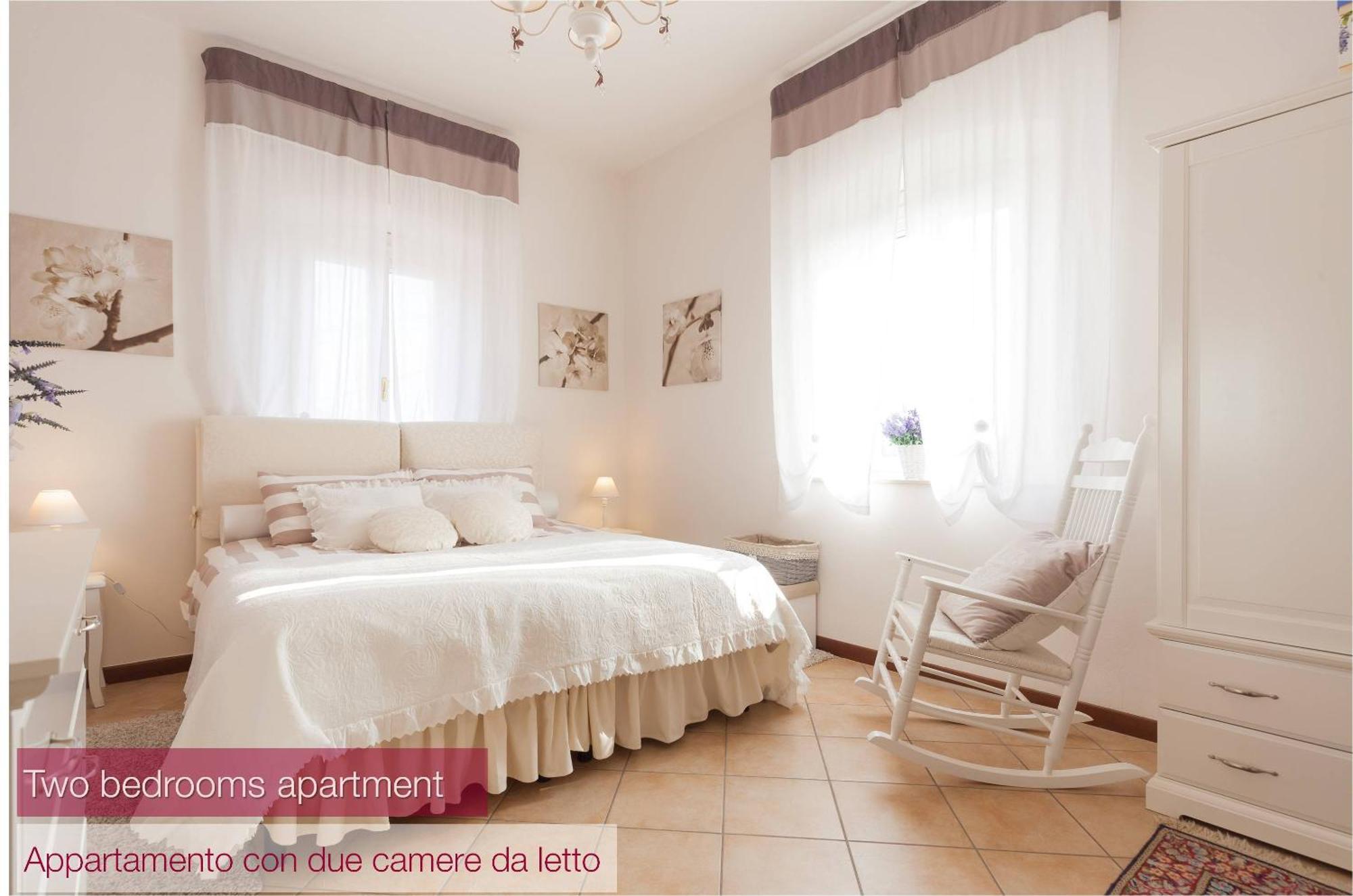 Nina Guest House Longare Phòng bức ảnh
