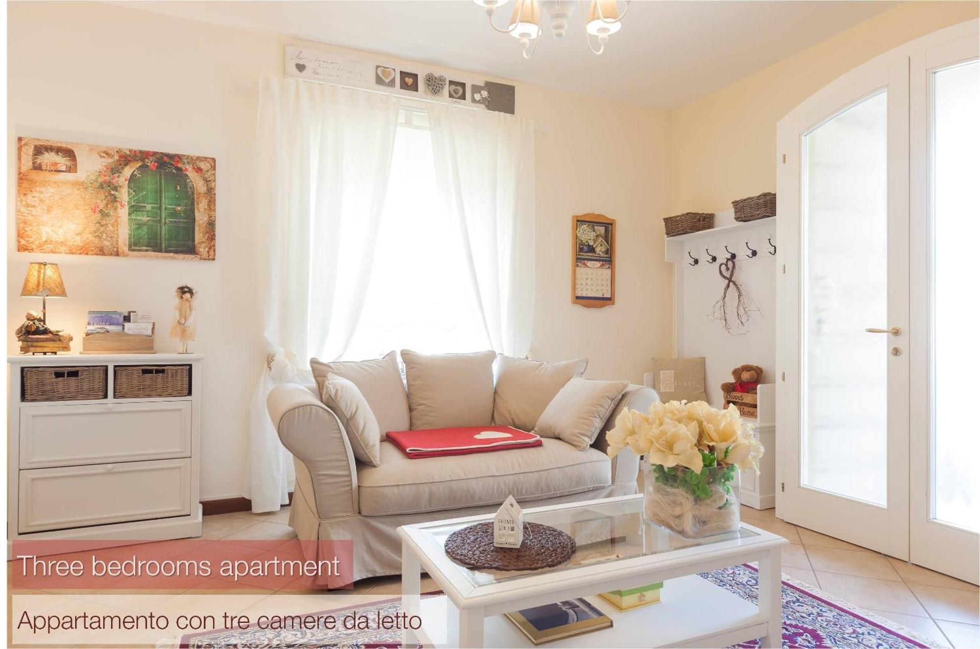 Nina Guest House Longare Phòng bức ảnh