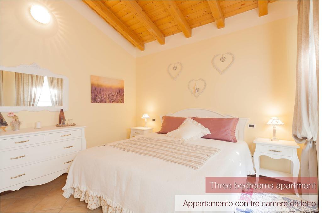 Nina Guest House Longare Phòng bức ảnh